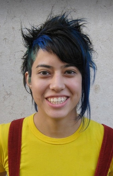 fryzury krótkie niebieskie włosy uczesanie damskie zdjęcie numer 42